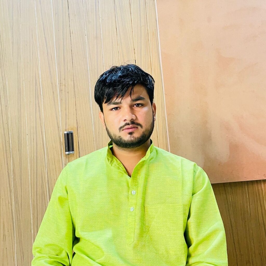 whatsapp image 2025 11 06 at 00.28.03 828608d8